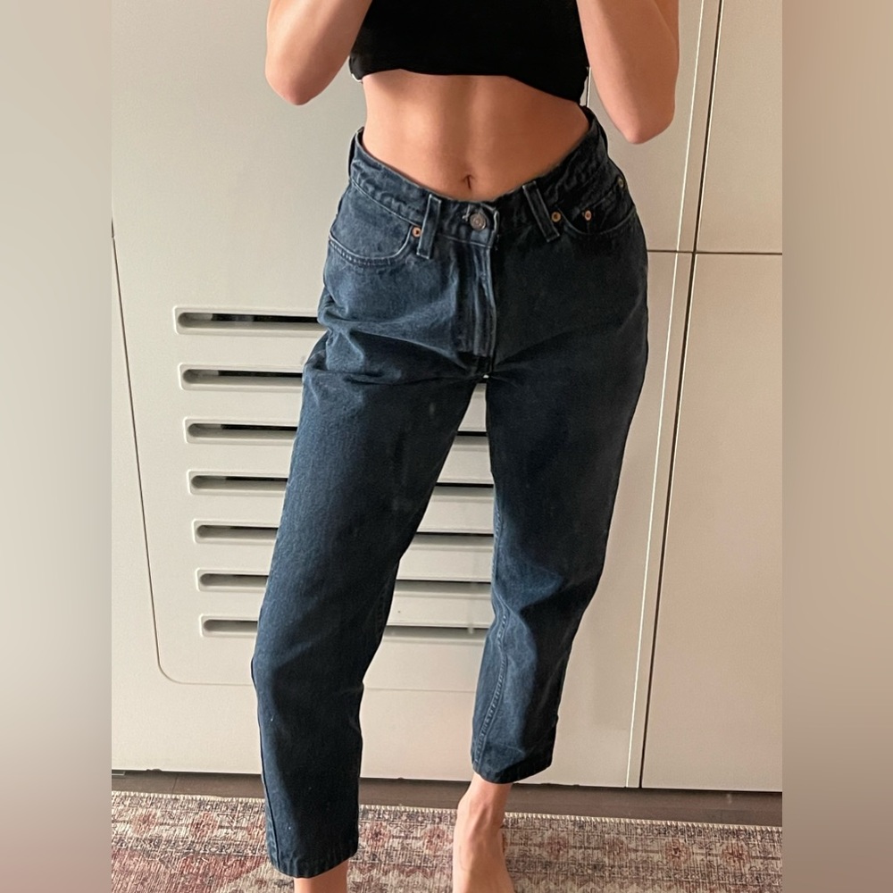 The perfect vintage Levi’s dark wash mom jeans
